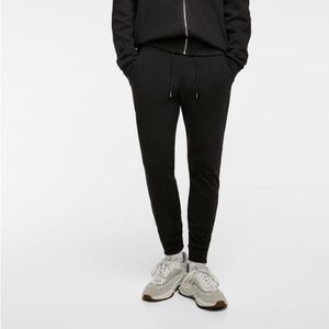 Zara Pants - ZARA XL JOGGERS MEN Zara Pants - ZARA XL JOGGERS MEN